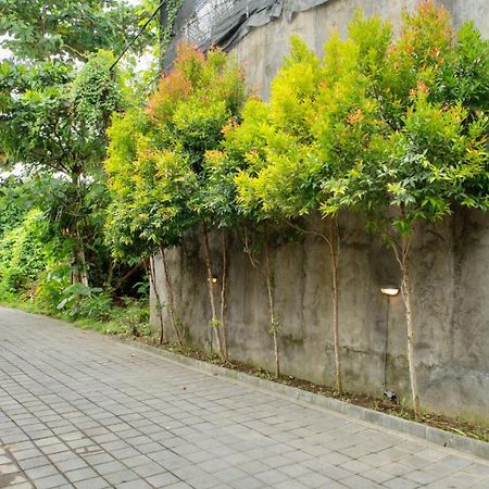 A7 Guesthouse Canggu  Exterior photo